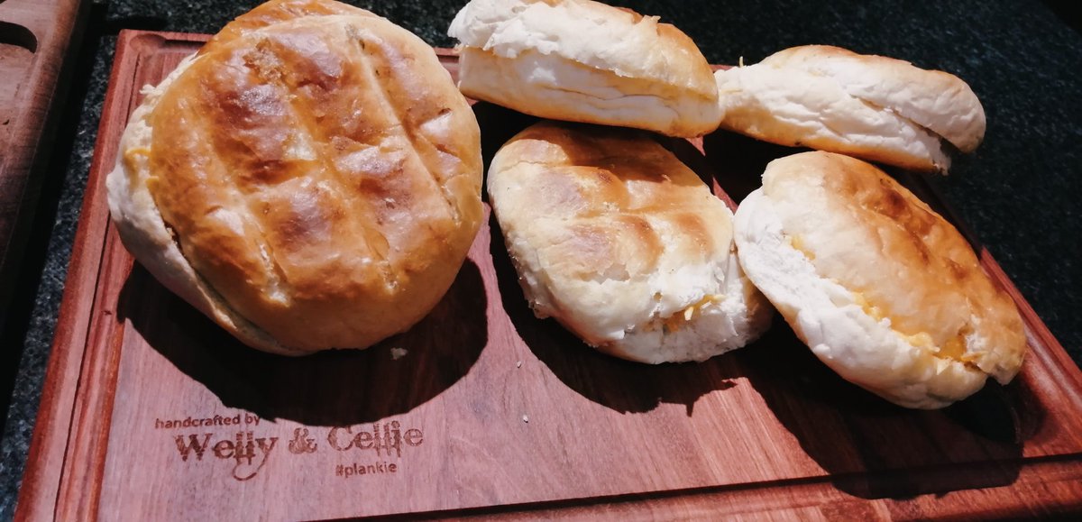 Cellie_ThisIsMe's tweet image. Pre-biffffday #plankie braai #braaivibes #birthdayboy @WellyOom @braaiplank @braaiplank @JuniperStLounge