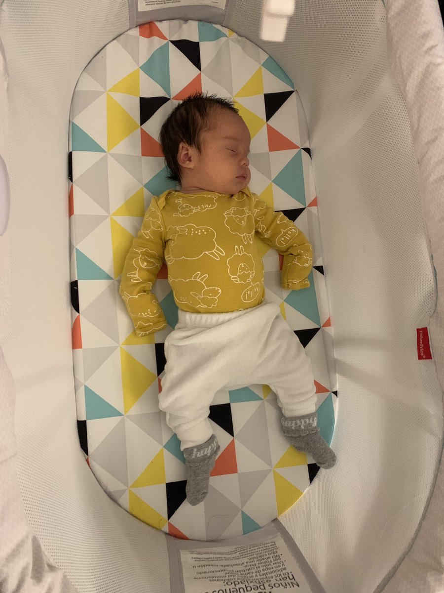 taylorerenee's tweet photo. Hello I cannot believe that my baby is a month old already 😭 https://t.co/zmogDz7SDU