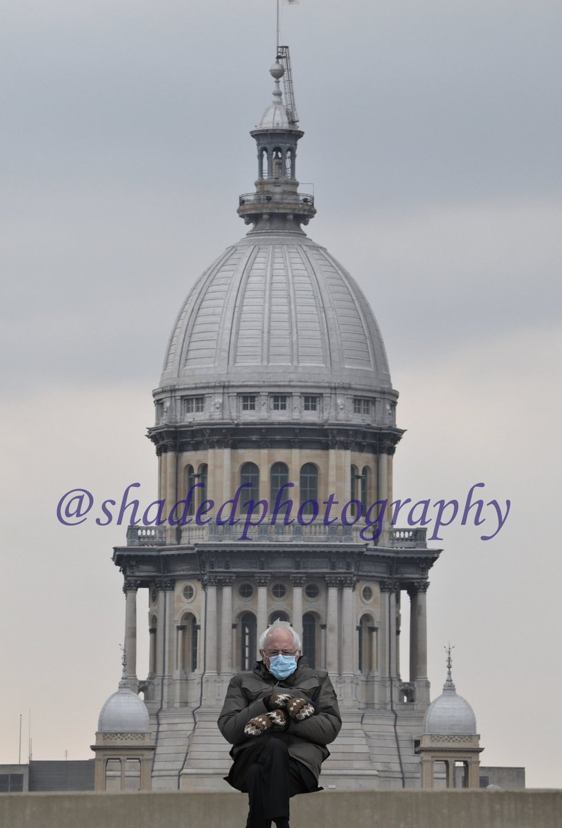 TheRealSuga78's tweet image. We Figured out where #berniesanders  had to be.... The #217 BABY!!!
#springfieldillinois #springpatch #capitol #springfieldcapitol #shadedphotography #berniememes #inauguration #inauguration2021