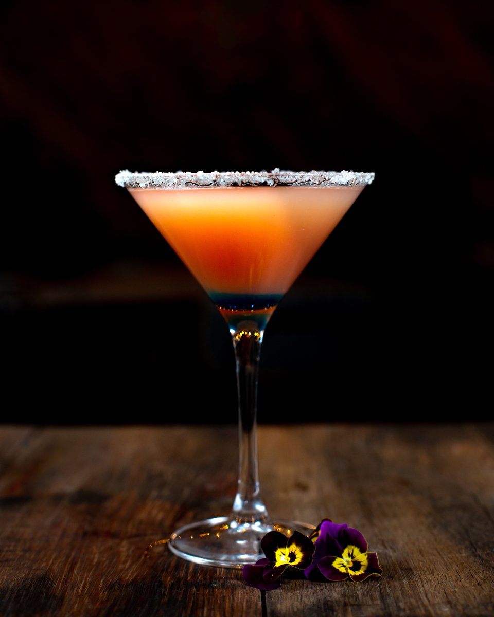 Just a little reminder!

Although we may be closed, Zamana Restaurant is still open for takeaway &amp; deliveries✨