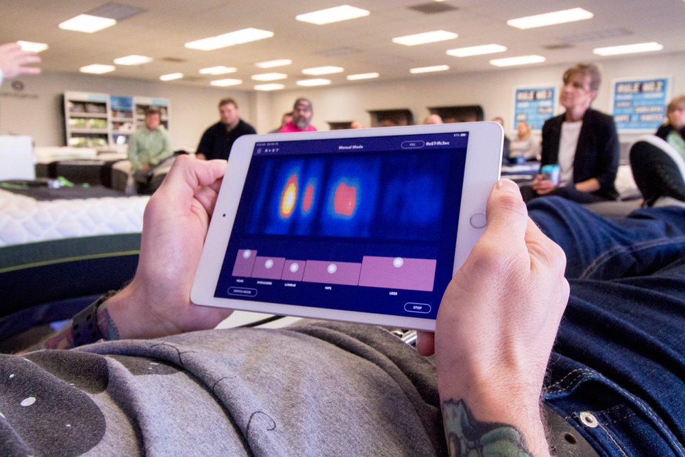 stlmattress's tweet image. How SMART is your mattress? @restperformance adapts with you throughout the night for the optimal night&apos;s rest stlmattressdirect.com/rest

#ai #ArtificialIntelliegence #smarthome #bedroom #tech #technology #Health #healthylifestyle #stlouis #stl #shop #mattress #sleeprules #support