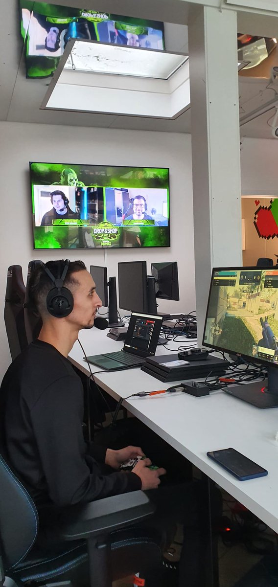 xmg_gg's tweet photo. Ein kleiner Einblick hinter die Kulissen des @GameTurnier DROP & SHOP CUP powered by XMG. Der Stream ist immer noch live und in wenigen Minuten startet das nächste Game! #DHDE21 #DROPnSHOP #XMG
Schaltet ein: https://t.co/004Z1UZZxS https://t.co/eyLWaKTNn9