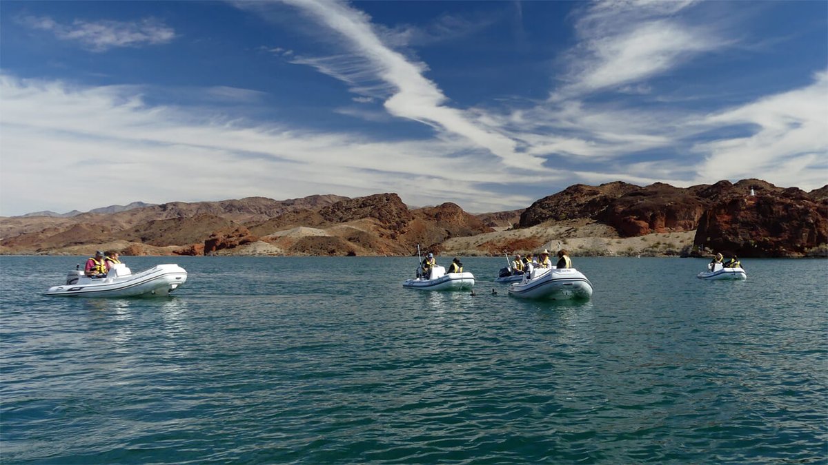 For USA Travel Destinations in Spring, check out travelphotodiscovery.com/spring-break-u… My contribution is fun things to do in Lake Havasu Arizona.