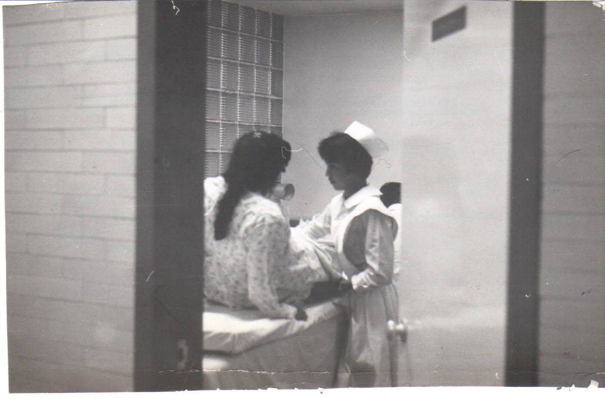 Juanferrer62's tweet image. El MUNDO enfrenta hoy una de las pandemias más agresivas de la historia. La población debe permanecer UNIDA y el pueblo de MÉXICO SOLIDARIO.             Los cuidados de higiene los debemos mantener y la VACUNA es una ESPERANZA de la HUMANIDAD.