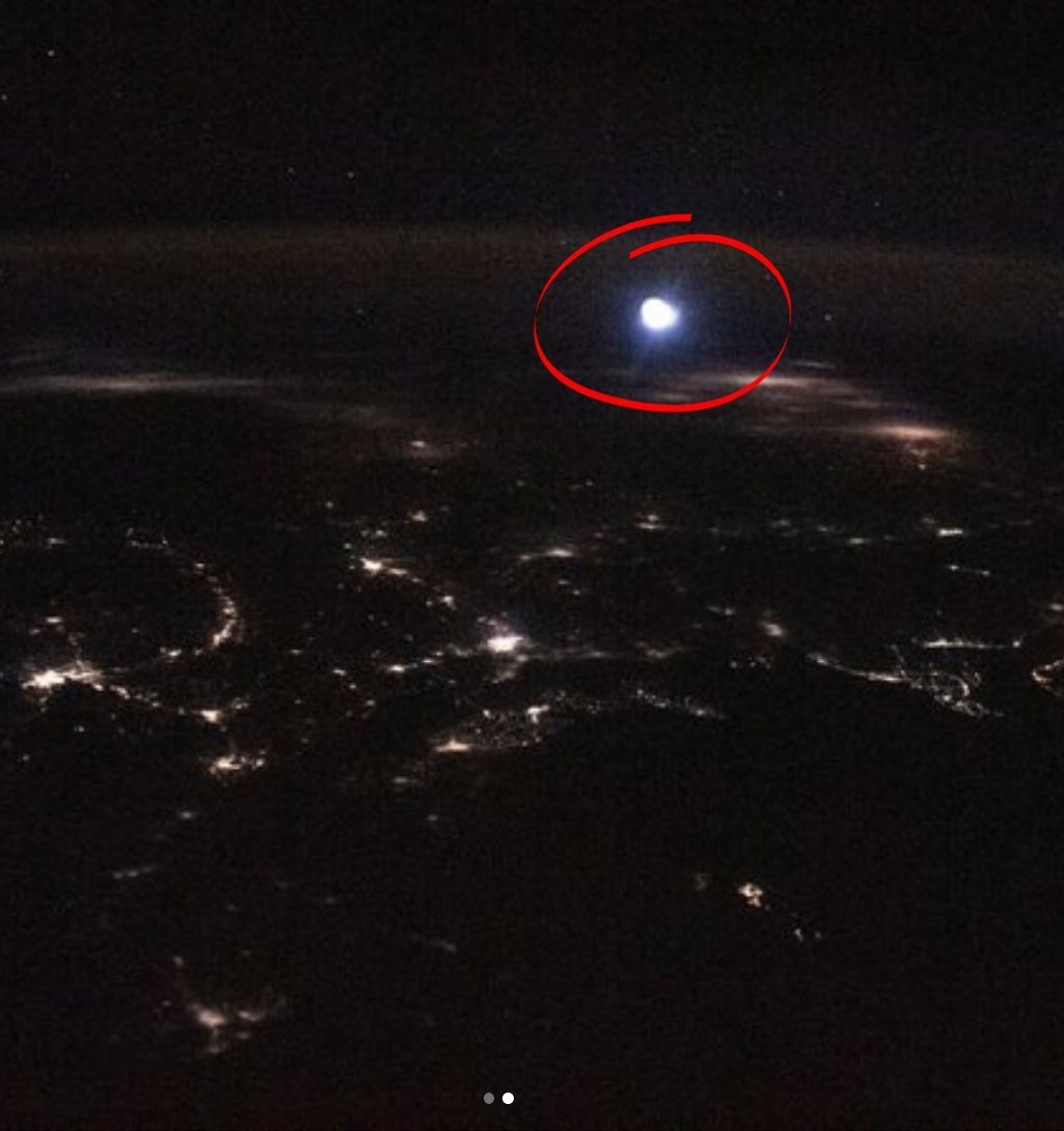 UfoHuntr tweet picture