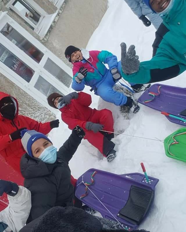 Berthaudiere's tweet photo. L' Alpes du Grand Serre est aux jeunes Aujourd'hui ! 
#lugeparty l'air frais fait du bien 🥳🥳🥳 https://t.co/cmXctYfyGk