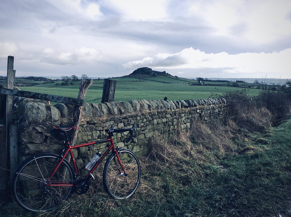 Alwilly83's tweet photo. @GenesisBikesUK My @GenesisBikesUK Equilibrium Steel 725 build, lovely bike! https://t.co/27bzbeGFqK