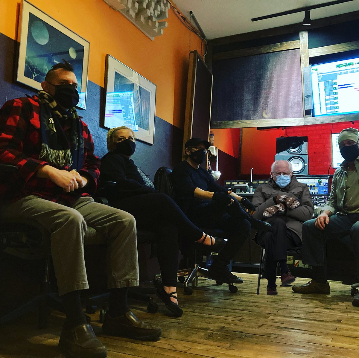 Murder Generation with a special guest - look who joined us in the studio! Watch for their new album coming out soon!! #milwaukeemusic #berniesmittens