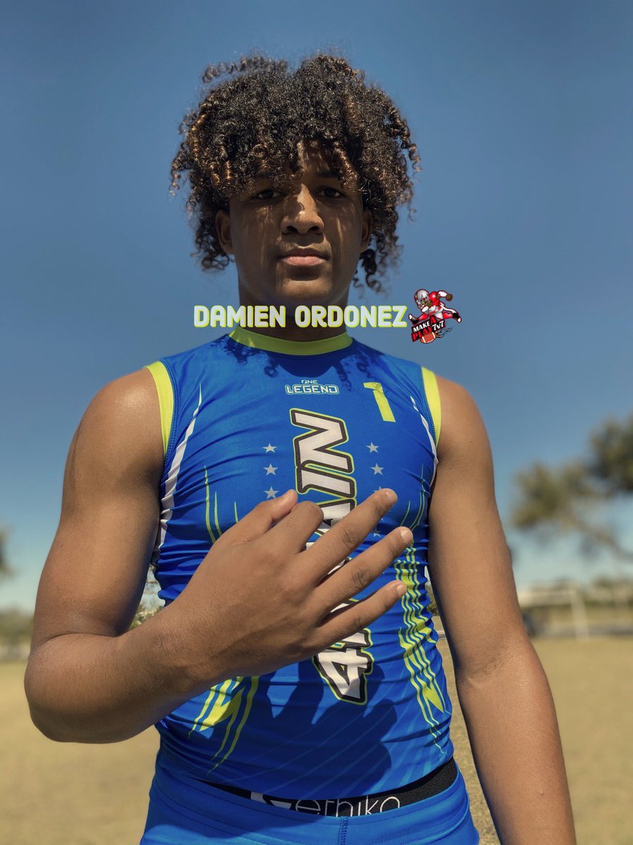 Footballville's tweet photo. Baller Alert π¨ #MakeAPlay7v7 #Footballville https://t.co/hp7Ydr6560