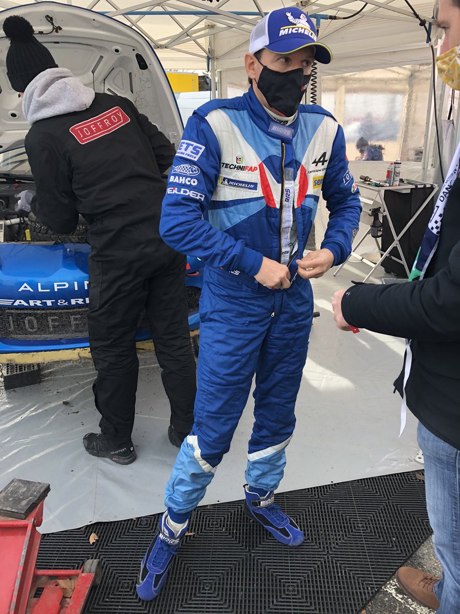 RNO_Christophe's tweet photo. The Alpine A110 Rally of Manu Guigou is leading R-GT Class at the Monte Carlo Rally. @Groupe_Renault @alpine_cars #MonteCarloRally #Fia #SignatechAlpine https://t.co/YKGslmIuOd
