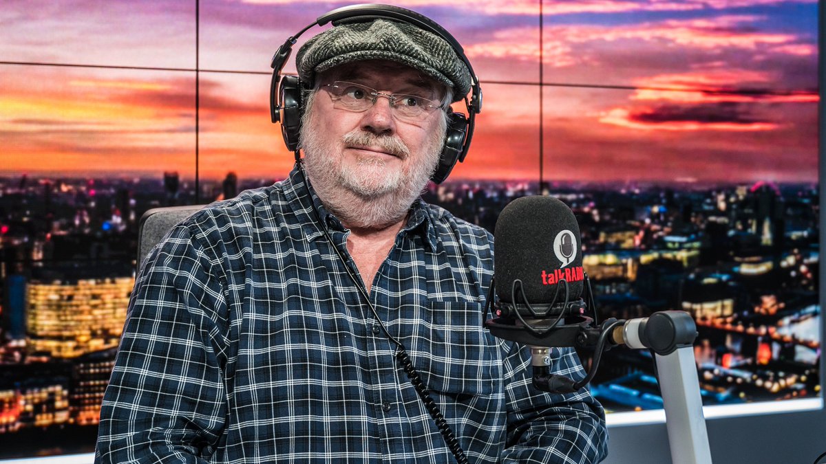 Mike Parry | 5pm-7pm ► Richard Tice, businessman & Chairman of Reform UK ► The latest on storm Christoph flooding ► Would you feed starving urban foxes? Watch live 📺 youtu.be/37QOAhEUtd0 @mikeparry8 | @TiceRichard