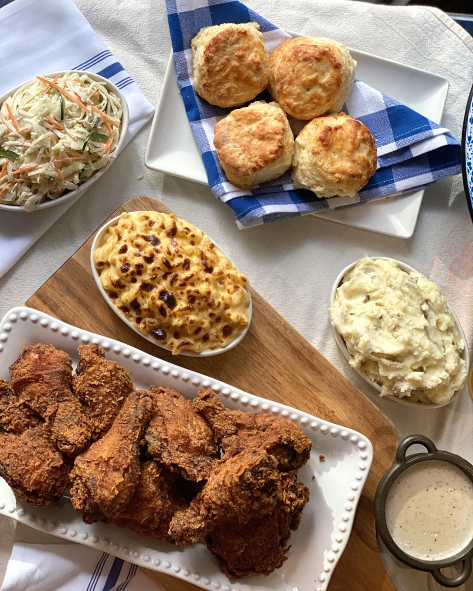 Barbecue fun for the whole fam! Our Bucket of Fried Chicken meal has everything you need to feed your pod: a bucket of Erma Jean's Buttermilk Fried Chicken, Biscuits, Creamy Coleslaw, Mashed Potatoes &amp; Gravy, and Mac &amp; Cheese. Order pickup and delivery: bluesmoke.com/pickup-deliver…