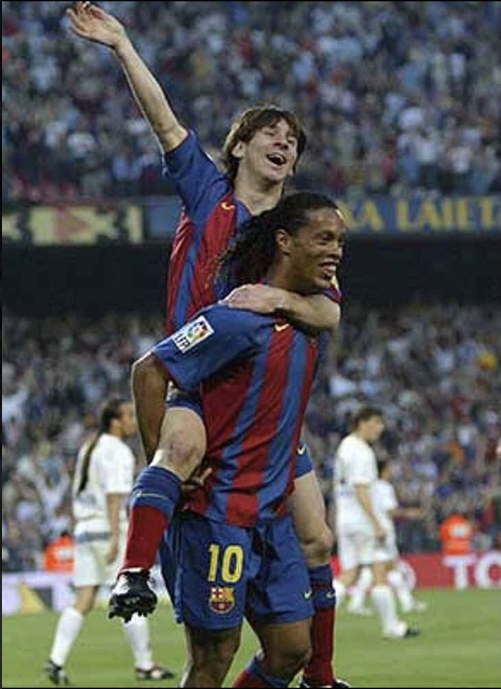 messbarce tweet media