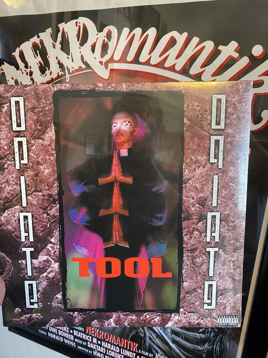 onorato73's tweet photo. Got this for a few bucks #tool #toolband https://t.co/S5PrZjS88M