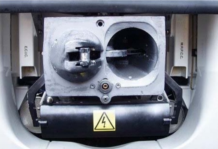  Class 377s are fitted with Dellner Automatic Couplers, designed to enable trains to couple without manual assistance.  It consists of a mechanical coupling head and air reservoir, data and electrical connections.