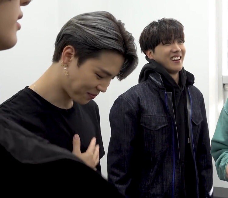 SMILEYSSUGA's tweet photo. #ThankYouJimin https://t.co/NAcirOTz3A