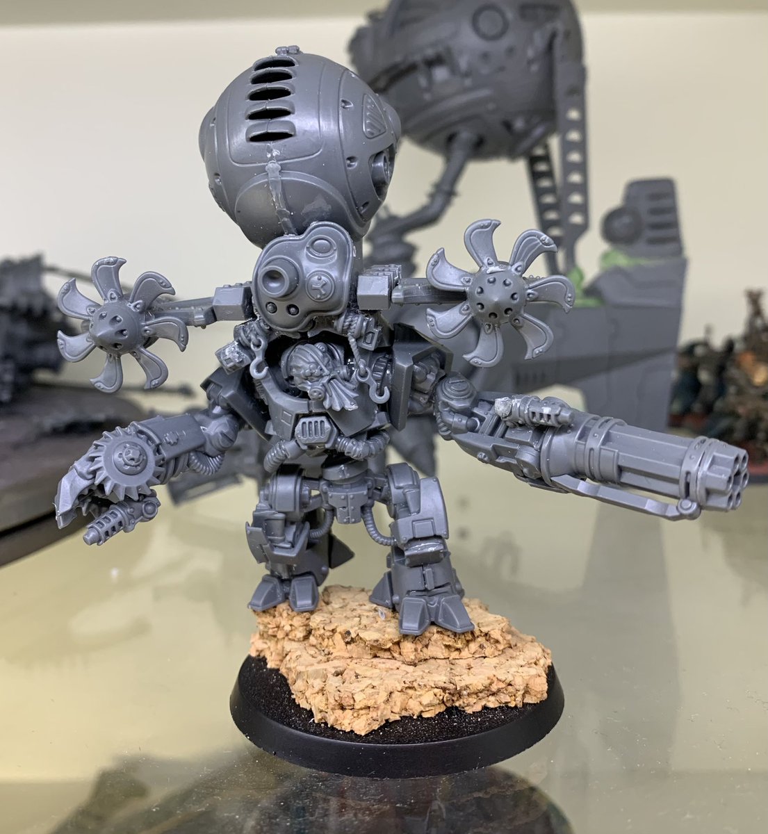 alexley0910's tweet photo. So got this guy all pinned up during the @WarComTeam preview. My very own take on Brokk. Will work on the gap filling tomorrow I hope. #RAW21 #WarhammerCommunity #kharadronoverlords #warmongers #ageofsigmar #duardin #steampunk https://t.co/HoGPeQdQ2B