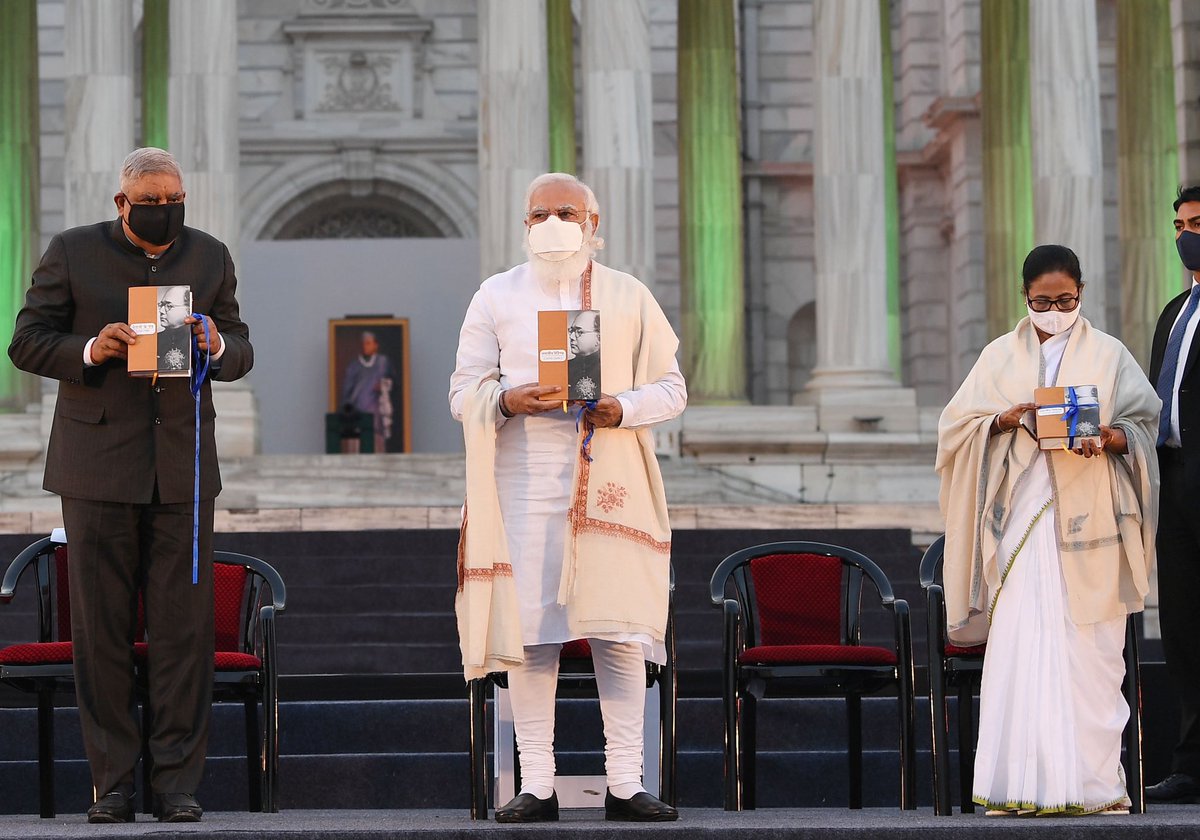 narendramodi's tweet image. Some glimpses from the programme at Victoria Memorial. #ParakramDivas