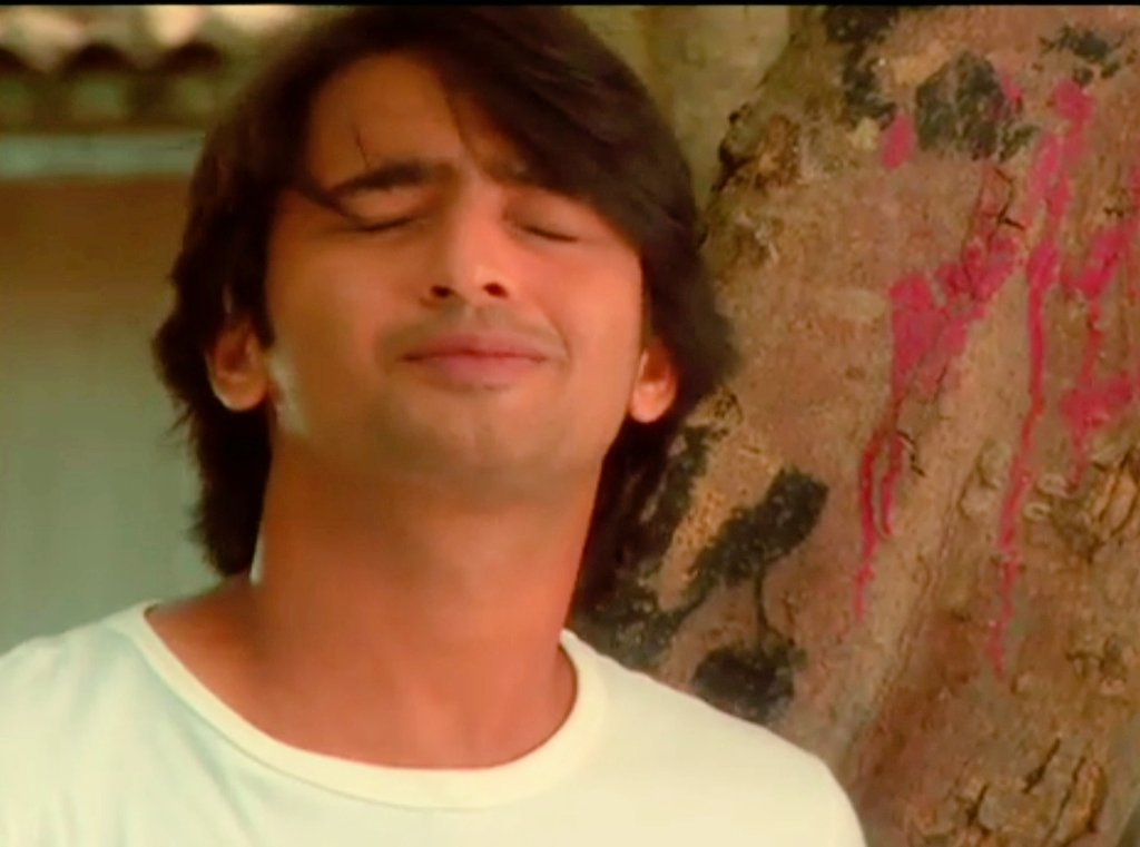 Gore gore gaalon waala Cutie Anant   #ShaheerSheikh