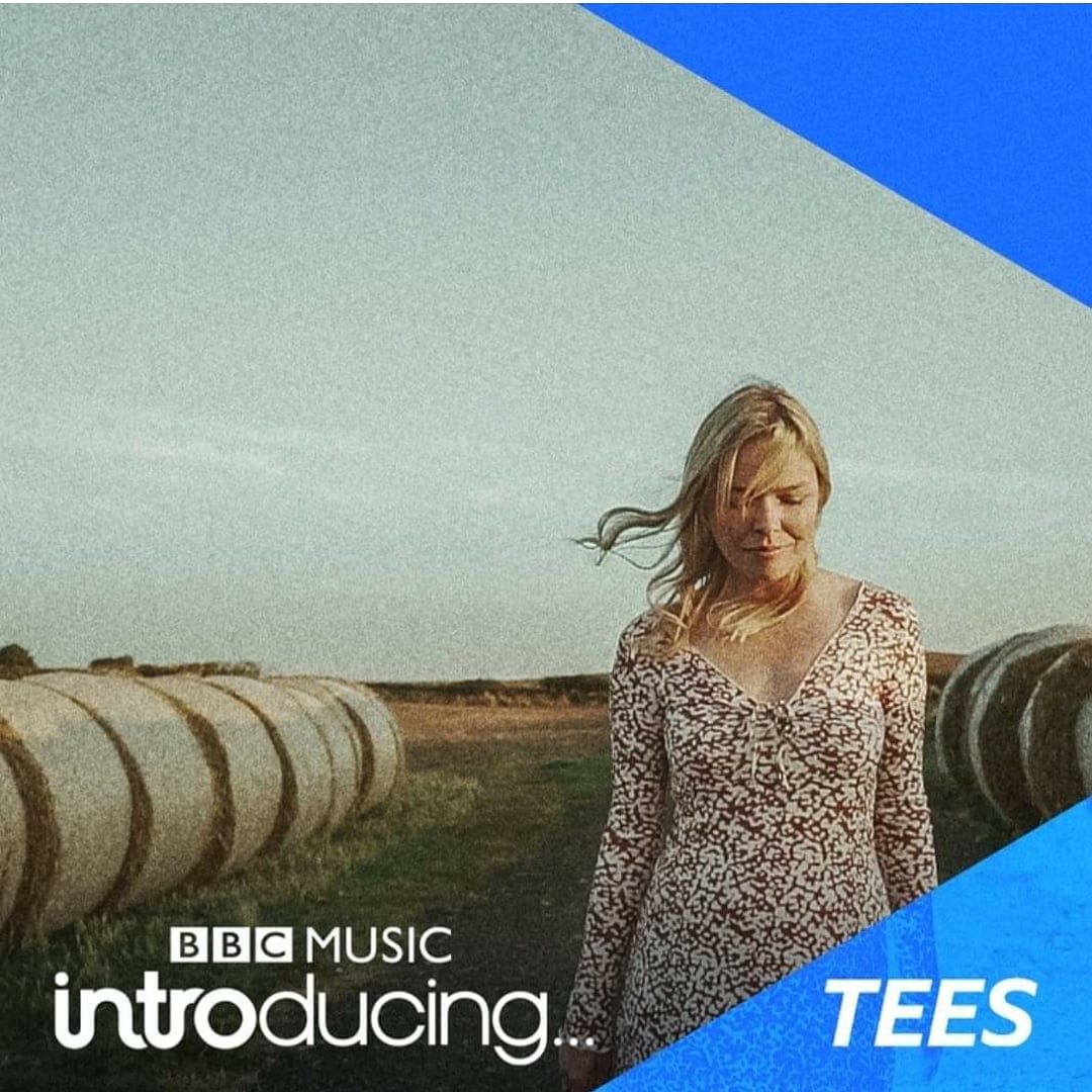 Hi everyone, I'll be chatting and performing an acoustic set this evening on BBC Tees 95.0fm , BBC Introducing 8.30pm 💥 #bbcintro #homerecording @bbcintroducing @bbcteesintro
Thankyou @Rianne_Thompson