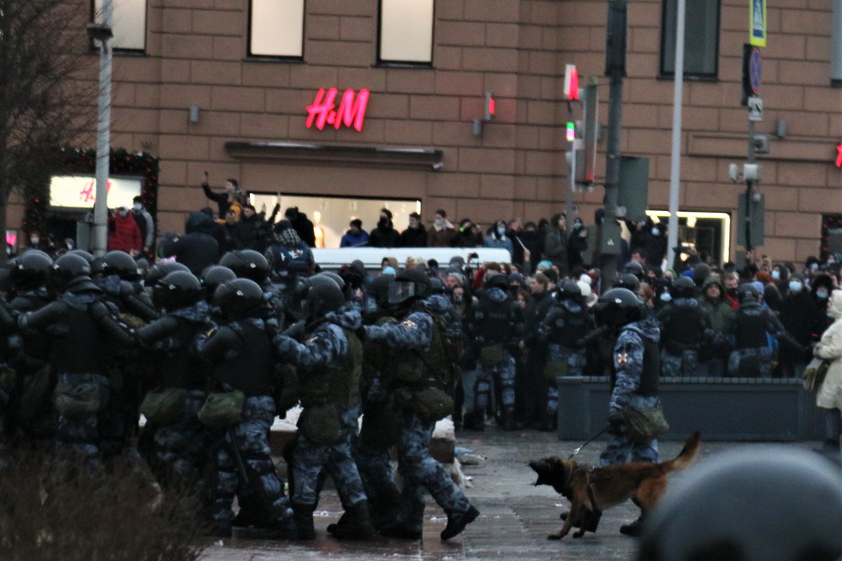 _kop_lan's tweet photo. Когда даже твой песель тебя осуждает.
#23январяЗаСвободу #СвободуНавальному #navalnyprotests #Navalny #паразиты https://t.co/i0JS4RYHXM