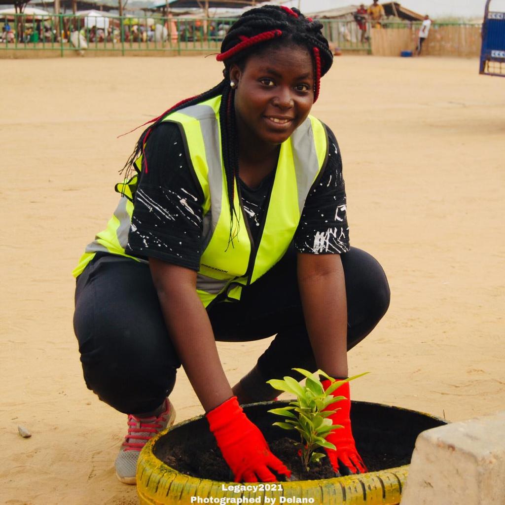 anas_seko229's tweet photo. #GLEGANSERVICES
#SMEDIA
#LACARTEVERTE
#MAGICFEELING
#CORISERVICESPLUS
#ECOSERVICES
#APODD
#AAT-CSA
#ONGVERREDEAUFRAICHE
On se capte à la prochaine séance.
#Sos_embarcadere_2021
#LEGACY-Pression_Ecologique https://t.co/NdD7NkngAQ