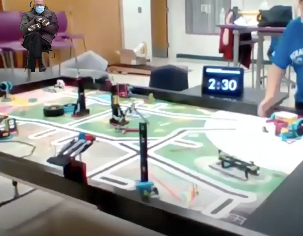 DallasisdSTEM's tweet photo. Even Bernie came to the STEM EXPO First Lego League Competition #cs4dallas #DISDSTEM Make sure you are registered for the STEM EXPO at https://t.co/cXF4MY1r1m to view all the live competitions! @disdstemscience @disdstemmath https://t.co/IZFTemgKp5