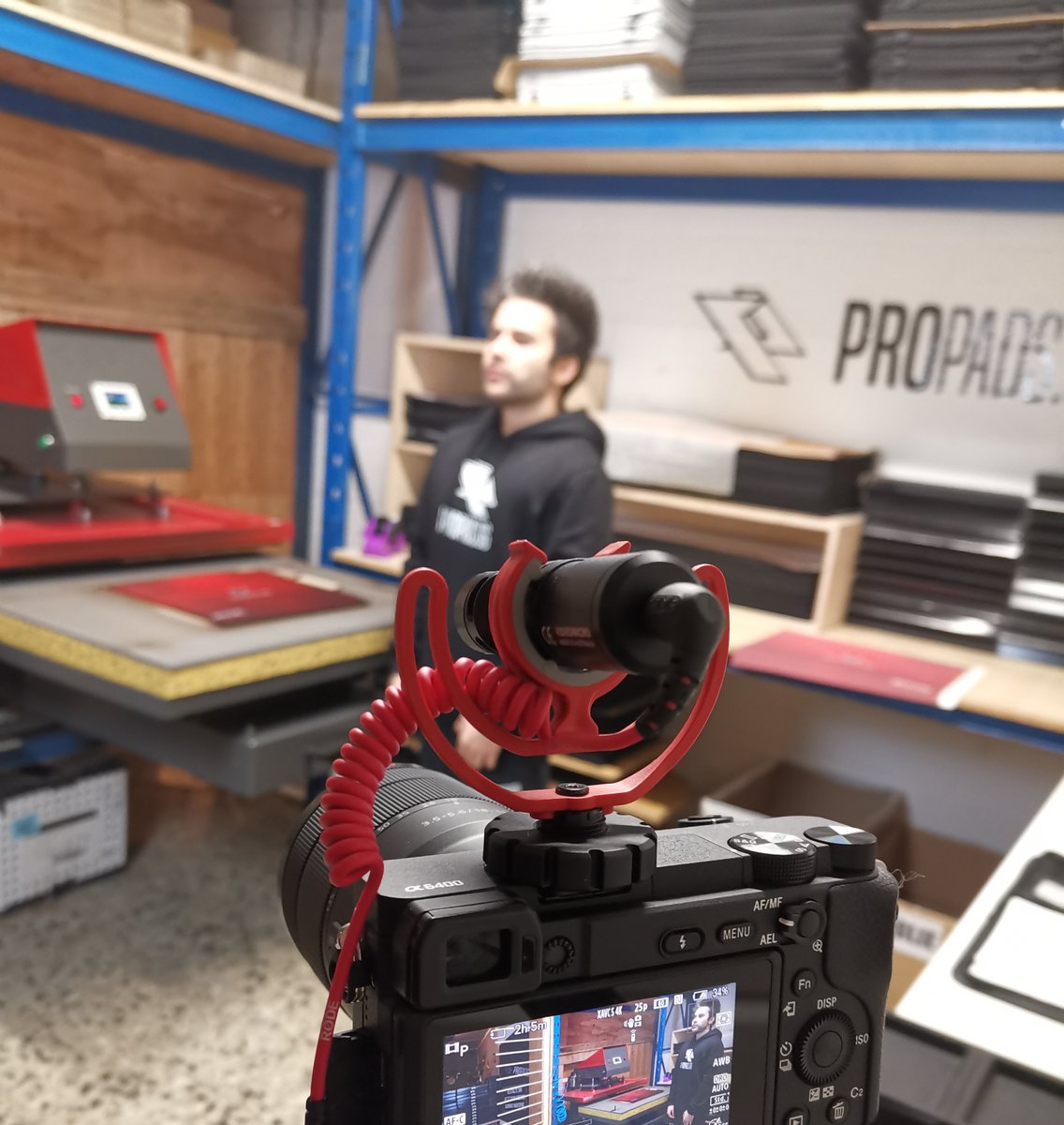 propads_gg's tweet photo. Wir hatten heute Besuch in der Produktion und haben das eine oder andere Video abgedreht! Vielen Dank @kRYSTALcsgoo & @Scars85! Freut euch auf #niceContent. Gute Heimfahrt ✌️ https://t.co/OSSG7dCshv