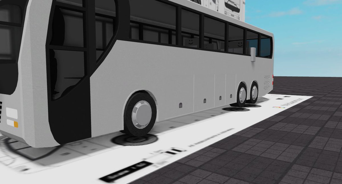 Oh dam, look at them rims!