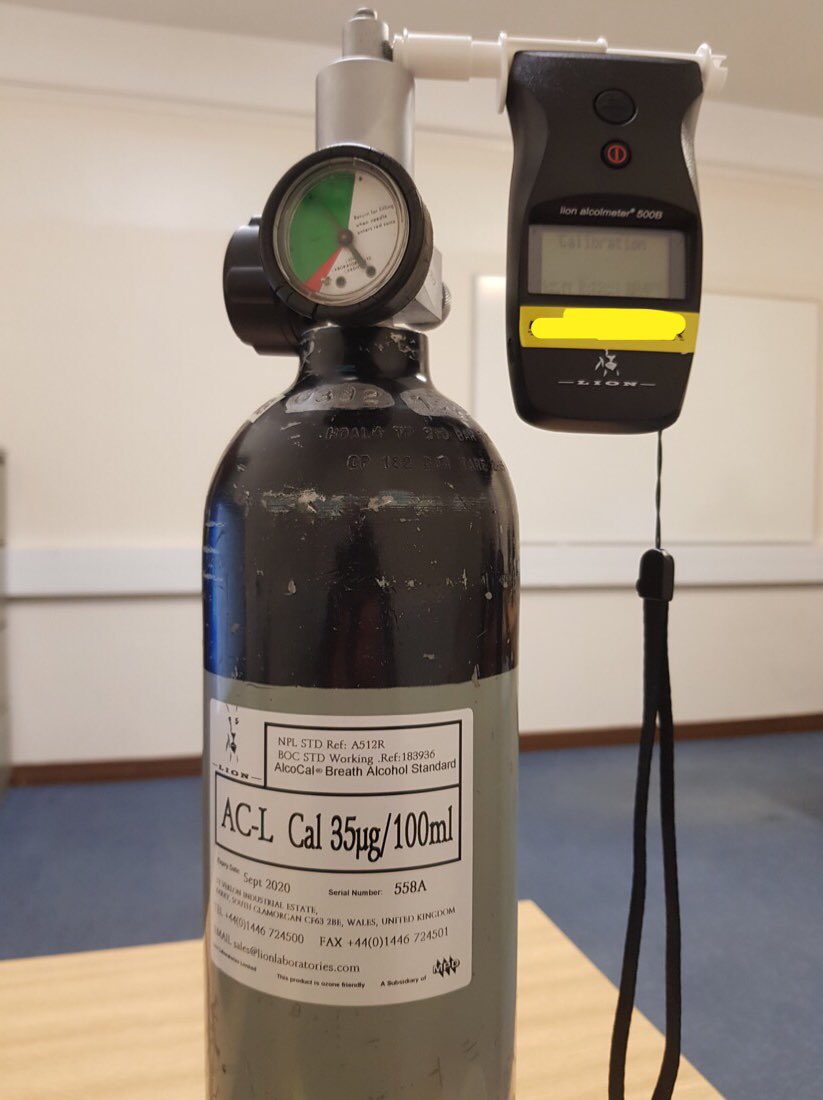 ASPSpecials's tweet photo. Tonight @ASPWestSom has been assisted by #SCSimon with a successful double arrest for 2 x suspects who had been evading interview, followed by a missing person search & then helping calibrate & test the roadside intoxilisers. @ASPolice #SpecialContribution https://t.co/dxY9ine9Jx