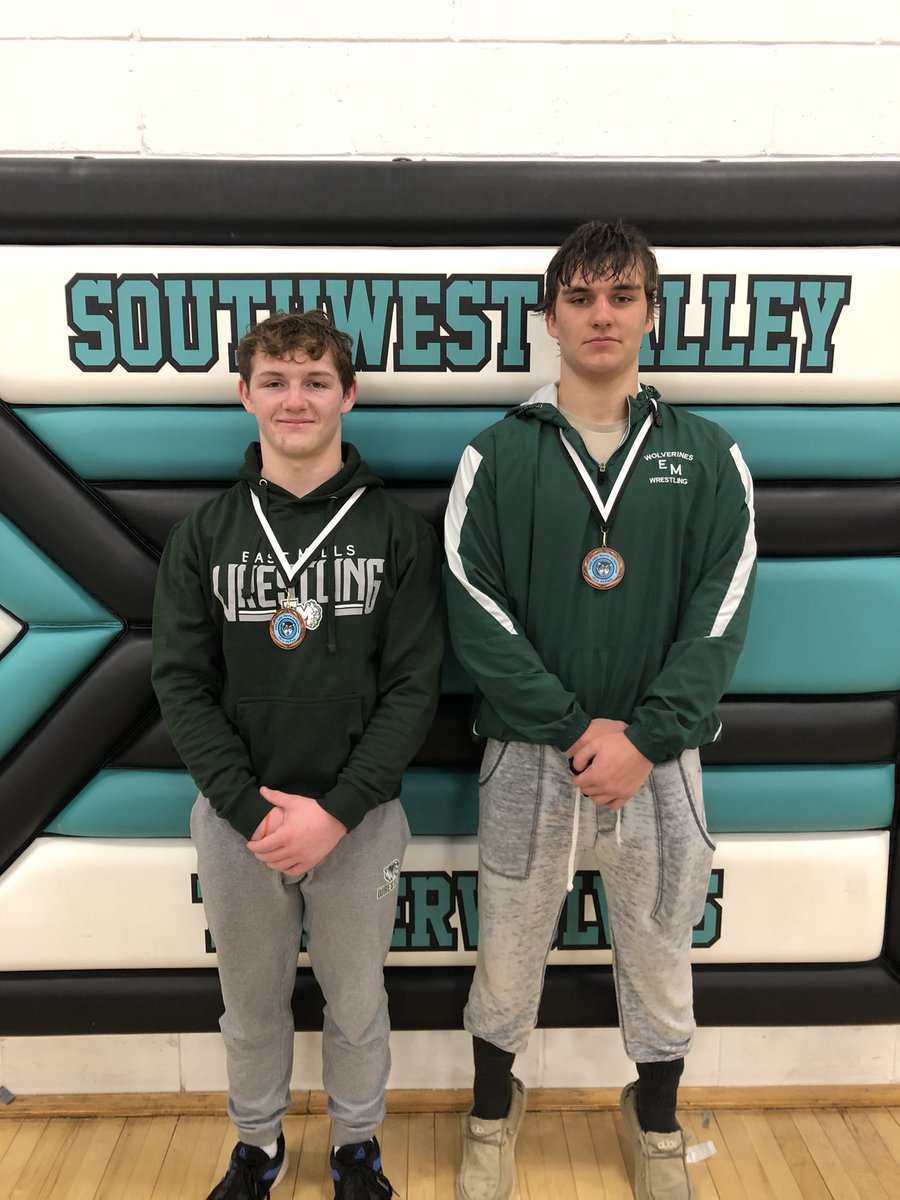 Claude Lang tweet media