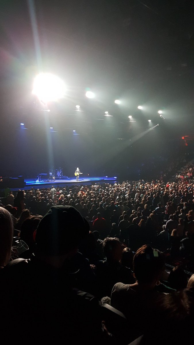 80Hewey's tweet photo. Oh my...two yrs ago tonight we saw @bryanadams @ScotiabankCtr Miss concerts so much! We've been fortunate to see Bryan several times &amp; will again one day. 🎶💞🤩 We took my mum to her first Bryan show this trip! @david_hewey
#bryanadamsshinealight #bryanadamsgetup https://t.co/9d6oHQO96h