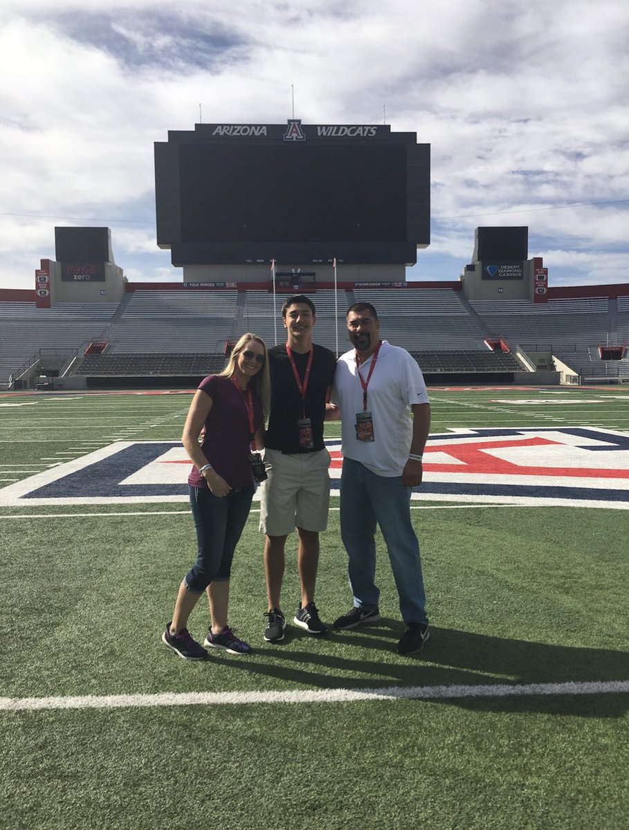 “If the plan doesn’t work, change the plan but never the goal.” Funny how things come full circle! (Junior day 2018) We are beyond excited that you are coming home. We will always be your biggest fans. 🤟🏻🐻⬇️