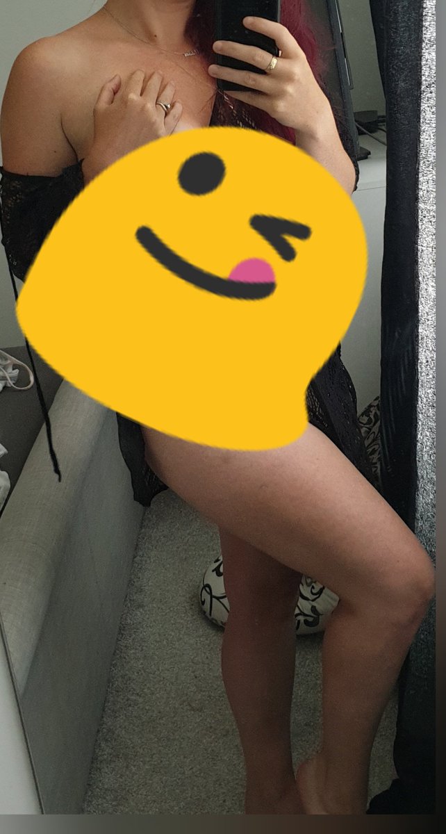 Hey sexy boys and girls if you wanna see more make sure you come see my onlyfans 🔥🍑🍆 link in bio 

#onlyfans #over18 #sexymen #sexygirls
