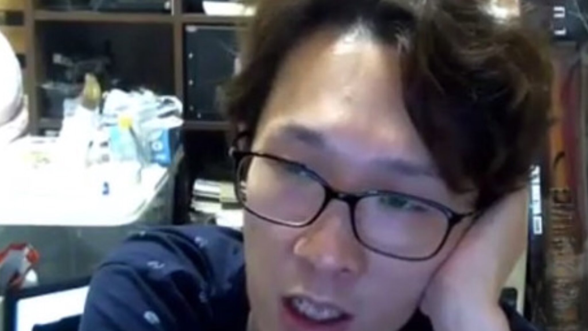 シャープナー 古参配信者 鮫島が自殺したらしい 姉 のぞみを追ったのか 10年以上ネット界隈で話題を作った彼 立川ウナのアパート事件 Emiとのコラボ 福島原発作業員寮での出来事 長い間楽しませてくれてありがとう 鮫島 サヨウナラ T Co