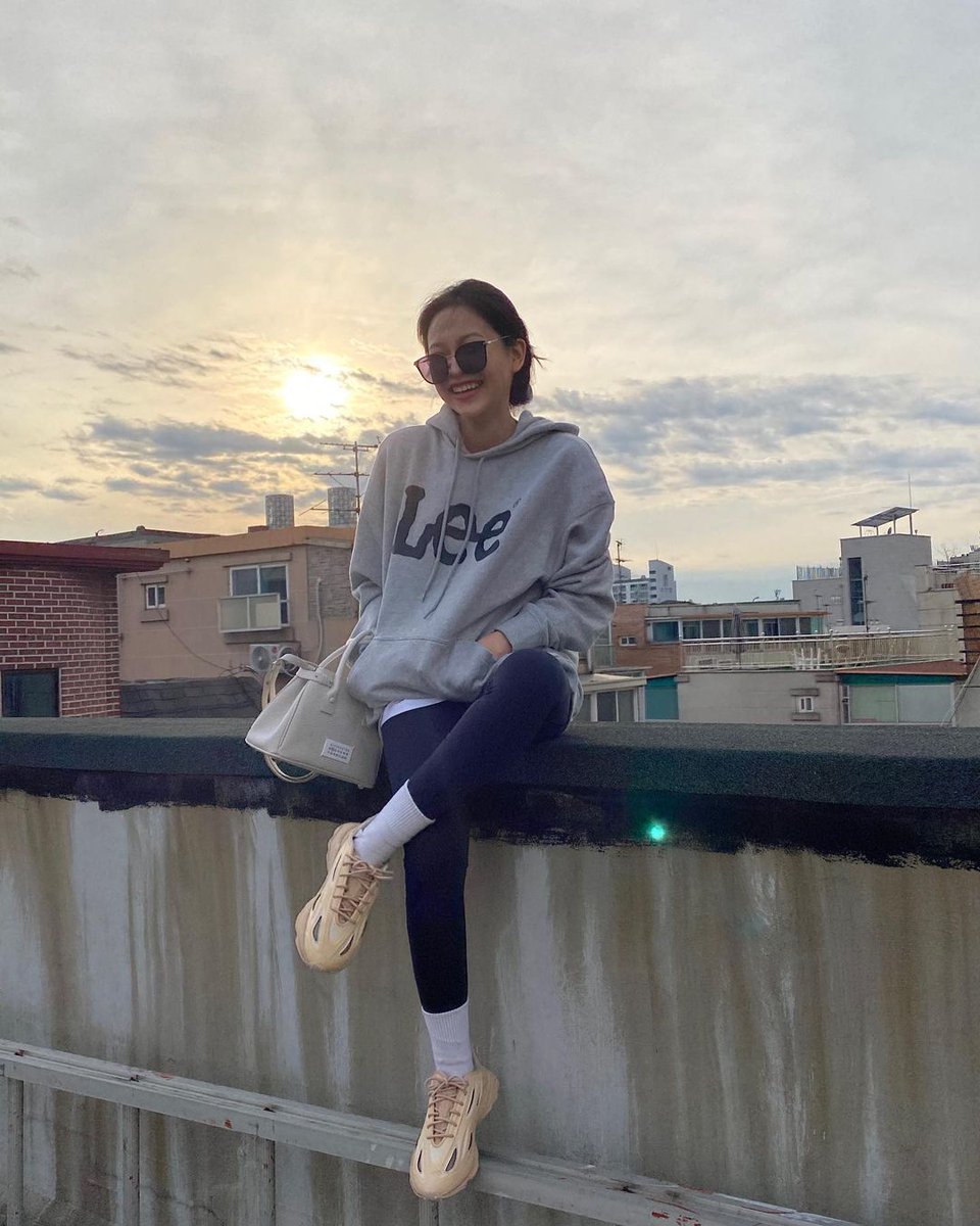 yeri tweet media