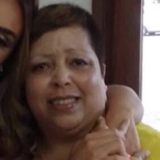 ayoagustd93's tweet photo. eu tenho que parar de falar e afirmar de que eu não quero namorar um branco brasileiro  porque tenho certeza que uma hora Deus vai falar "essa vai ser minha maior vigarice" e vai mandar eu casar justamente com branco brasileiro https://t.co/x0ZsRmn7Nx
