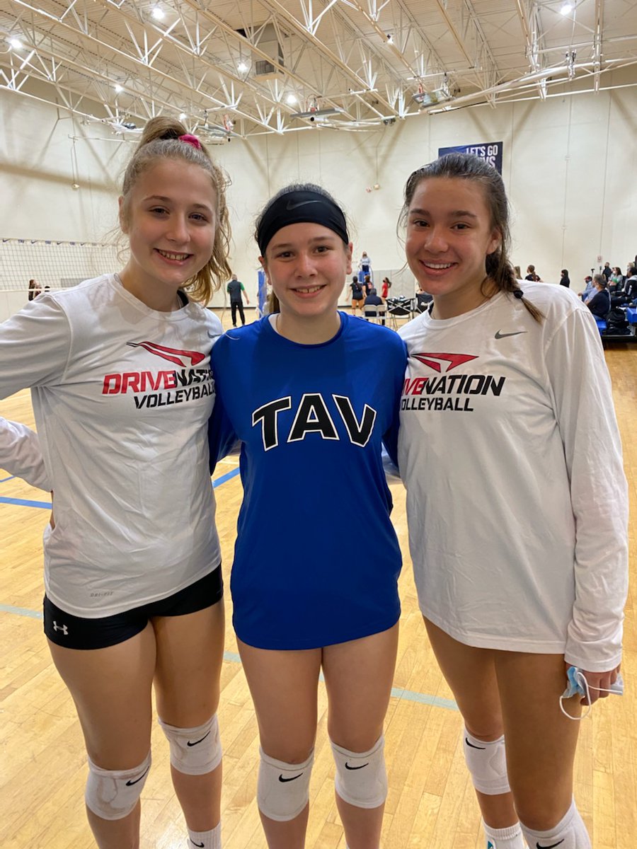 RCMSLadyCowboys's tweet photo. Cowboy and Wildcats (cowboy alum) putting in work today! @GuyerVolleyball https://t.co/IDPXW7fMMs