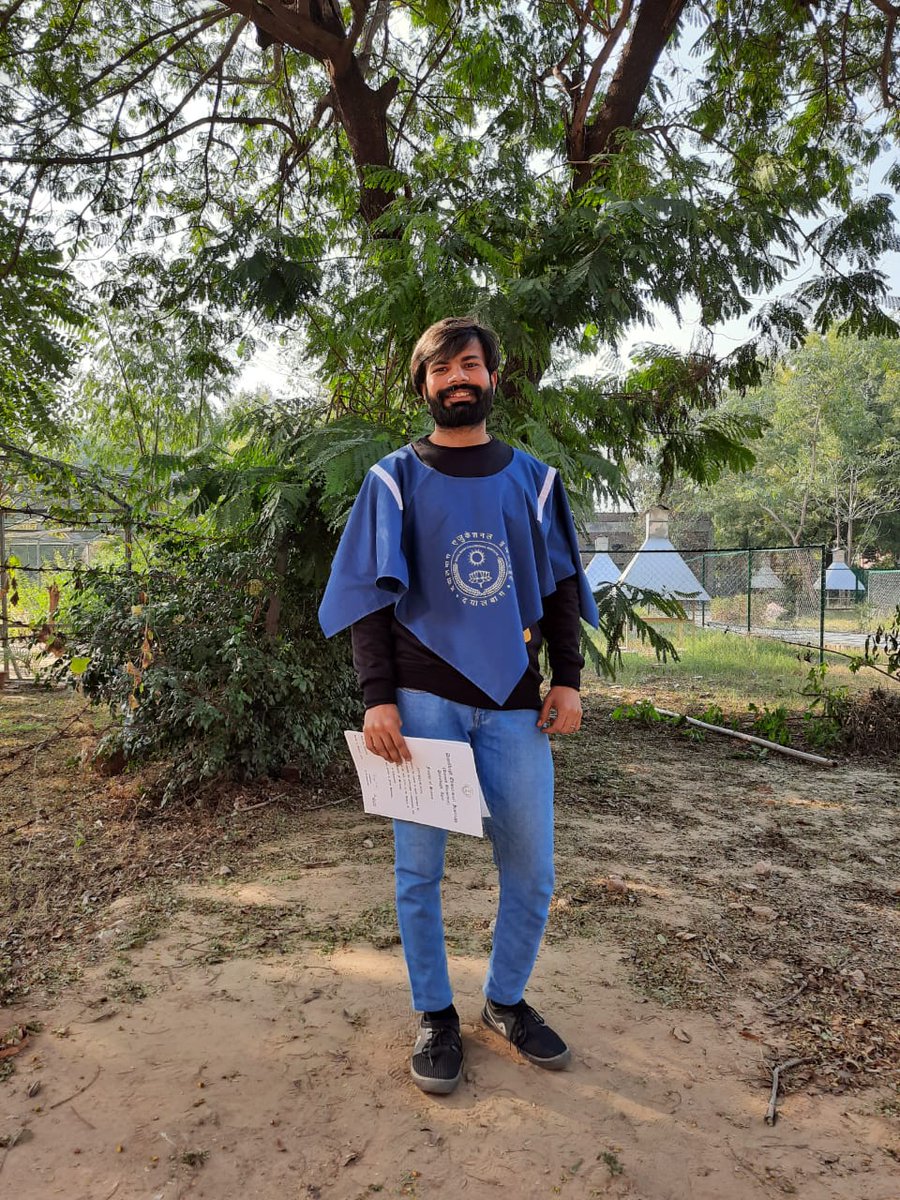honcheeofficial's tweet photo. Convocation day! Master's in Chemistry
#dei @DeiDayalbagh https://t.co/EPZtMoQVzH
