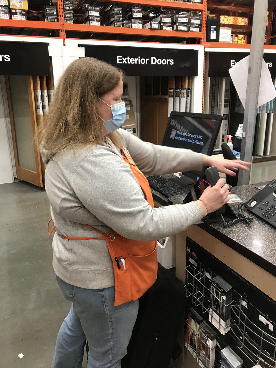 DC Carrie Mode utilizing Pre-recorded messages to remind customers to sign up for an inhome consultation to replace their windows. #hdisportland ⁦<a href="/y_atonna/">Yvette Atonna</a>⁩ ⁦<a href="/THDPeter_Coombs/">Peter Coombs</a>⁩ ⁦<a href="/bryanegan6/">bryan egan</a>⁩