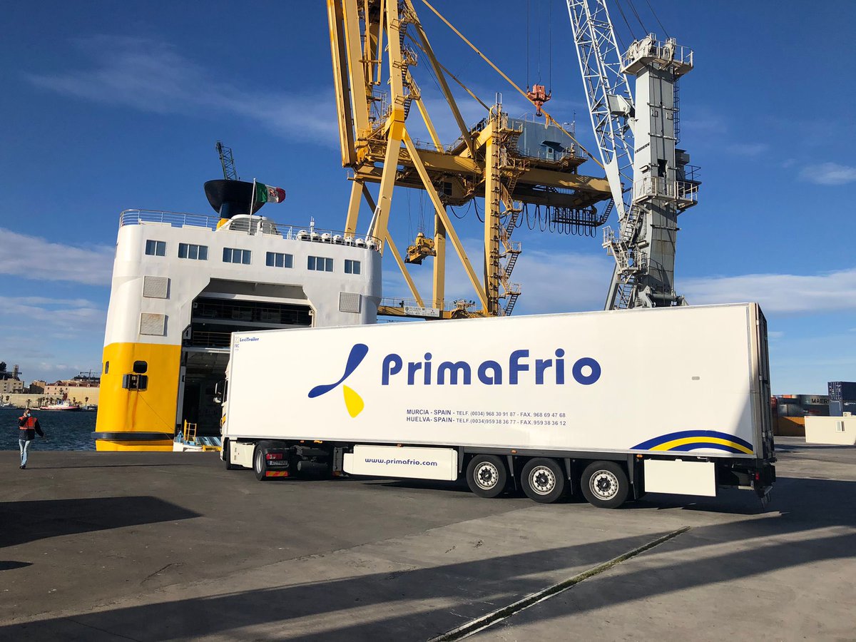 PuertodeCtg's tweet photo. La línea⛴ para 🚛 🚛 vuelve a partir rumbo a Toulon🇫🇷 al completo.

@PrimafrioSL @Caliche_Grupo @grupo_fuentes @XPOLogistics_Es @ElPozoAlimenta @transp_elmosca #RuizYValero @Padilla_Doors #Suditrans #SerfiTrucks confían en el #PuertoDeCartagena para la salida de sus mercancías💪🏻 https://t.co/HUo5Iw3zLI