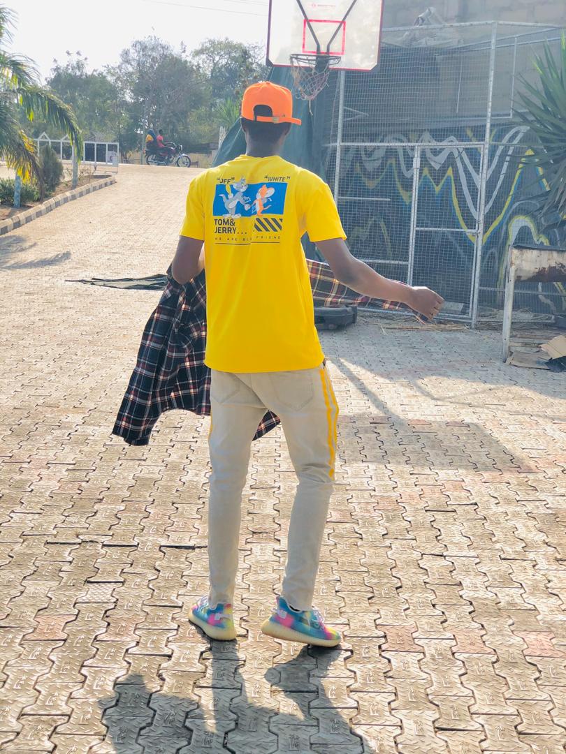 iammhubby's tweet photo. "Tryna shine where the sun don't beam like a diamond in the rough"
#SUNSHINE #STAR #STARSTONIGHT https://t.co/O1kL8AcMvw
