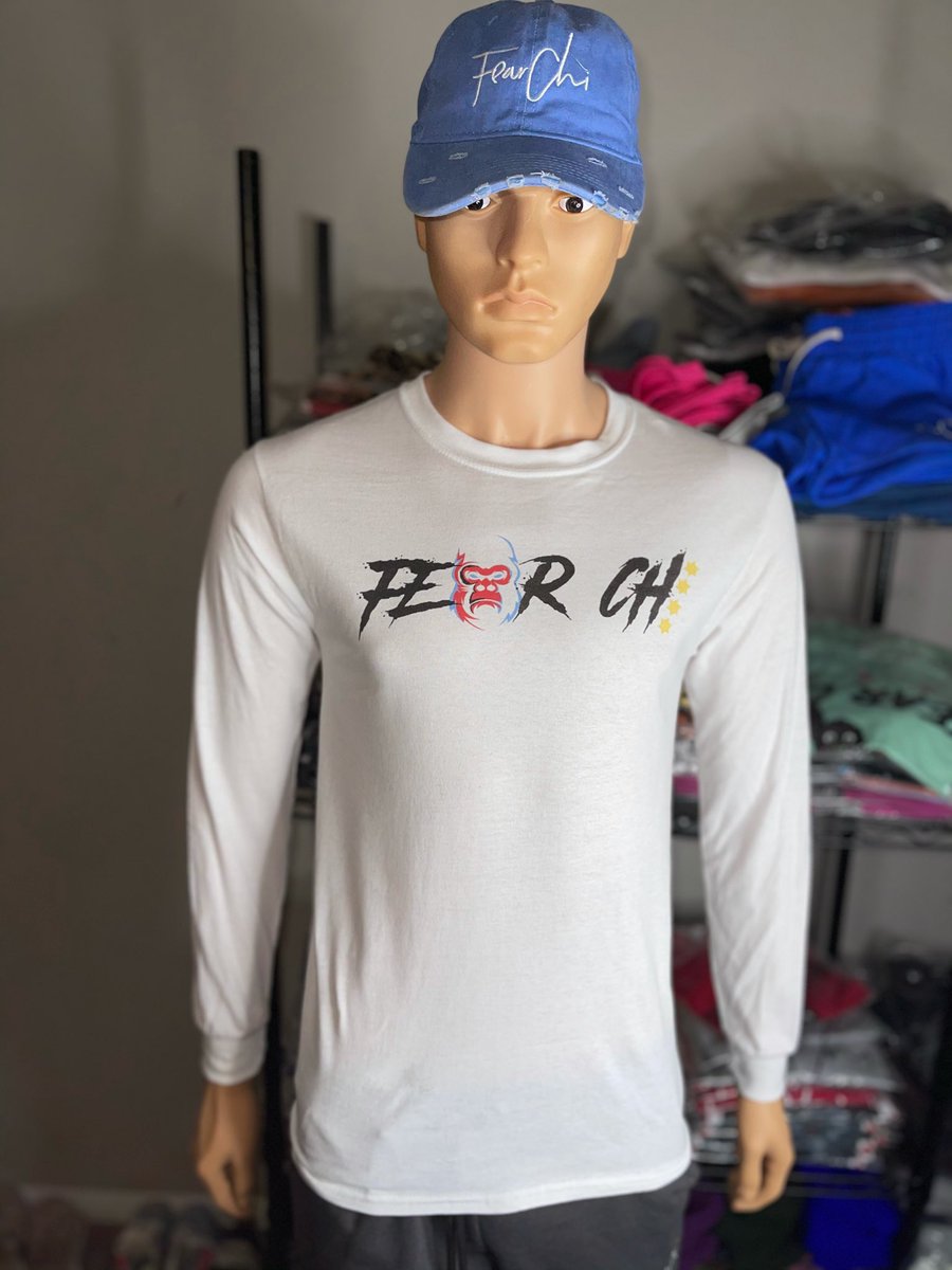 OfficialFearChi's tweet photo. New Year, New Merch, Same FearChi applying pressure 🦍🦍🦍

#RepFearChi
#ShopFearChi

https://t.co/1Izz3iOerm https://t.co/TN5aRVmR6Q