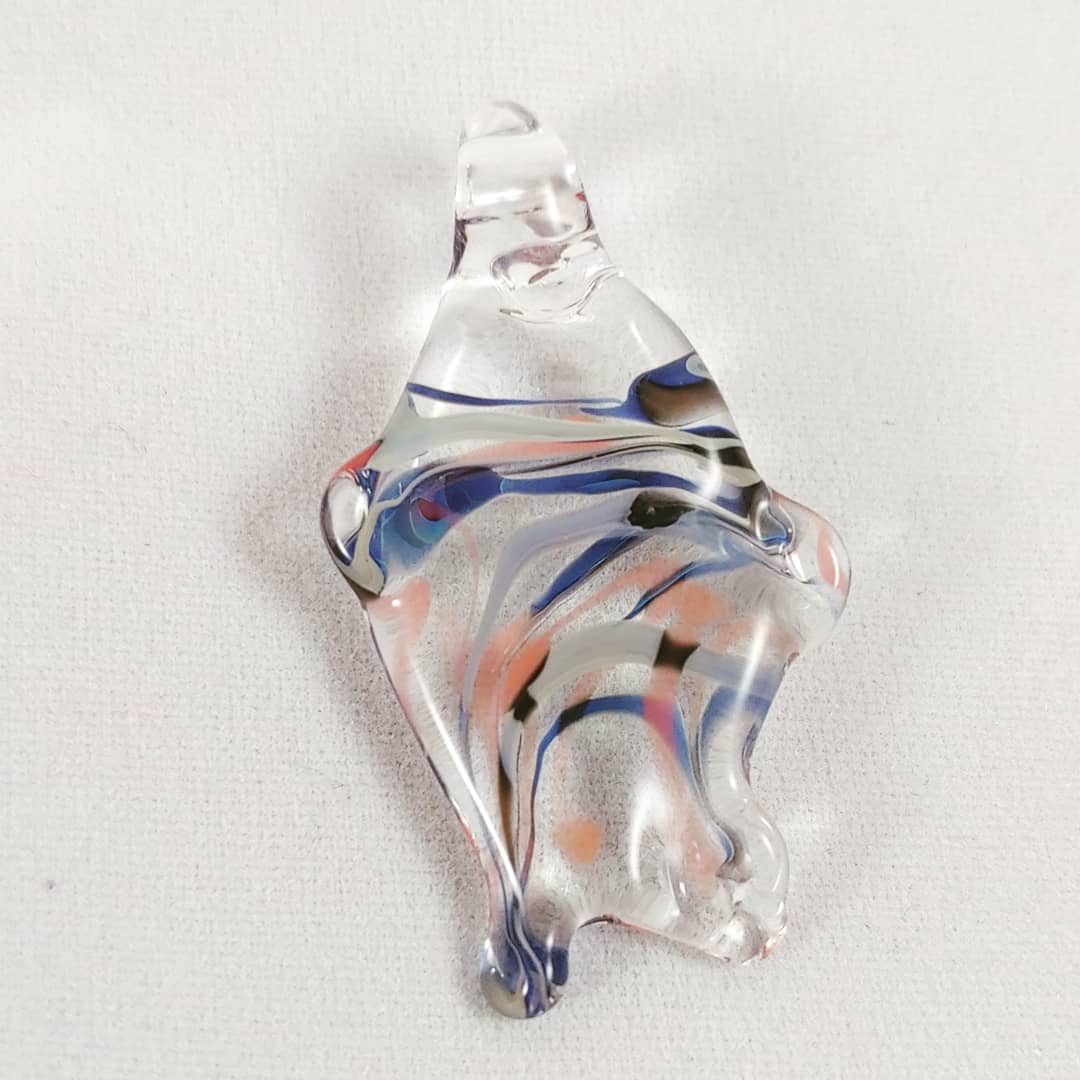TheTwinkleTo3z's tweet photo. Random pendant and more plant mushrooms!!!🍄🍄
#teamb42 #glassart #canadianglass #twinkleglass #teamnightparade #mushrooms #pendant 
https://t.co/JBdsfLSJTu https://t.co/ktjyvsulp3