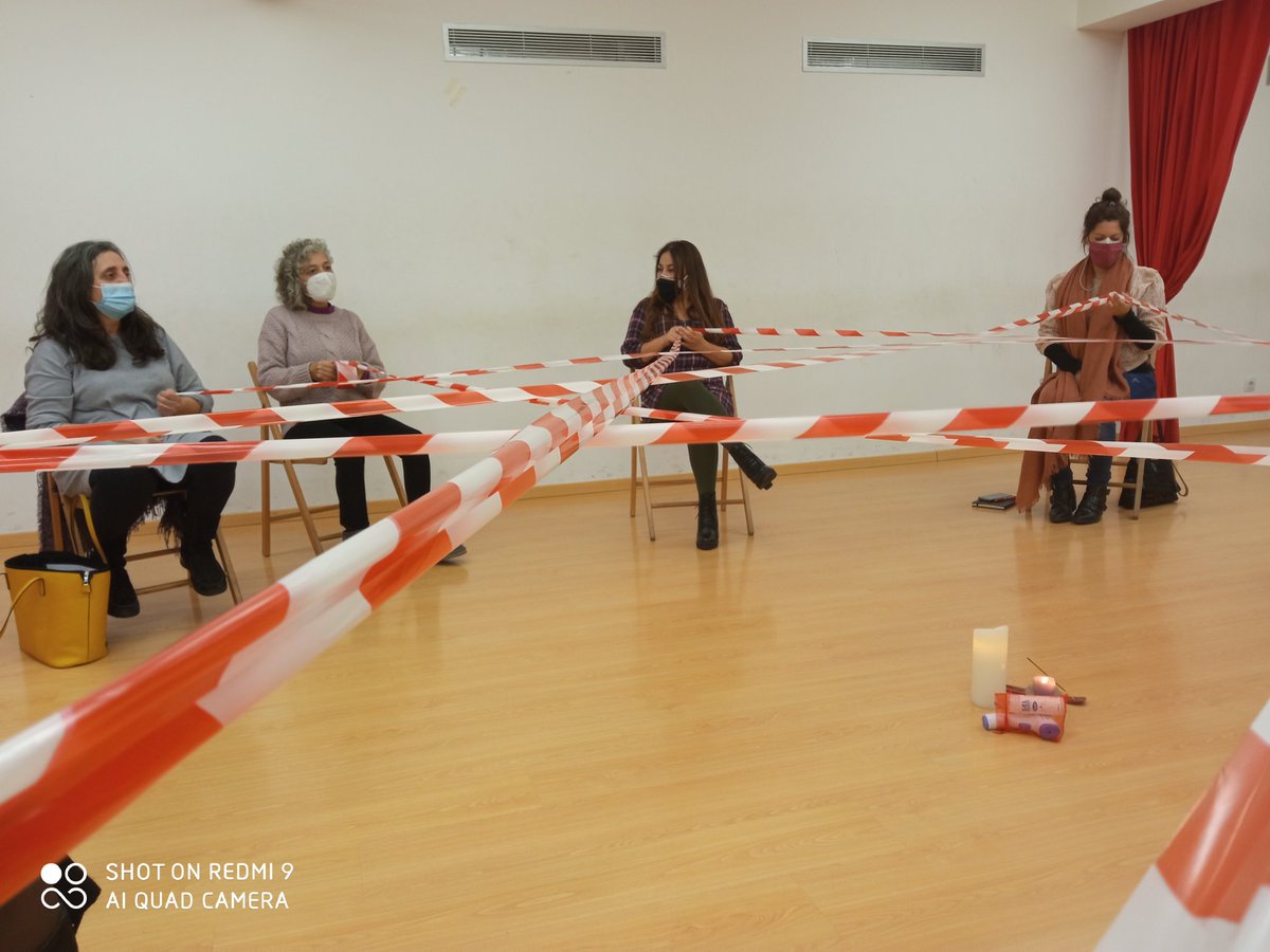 Som del Barri tweet media