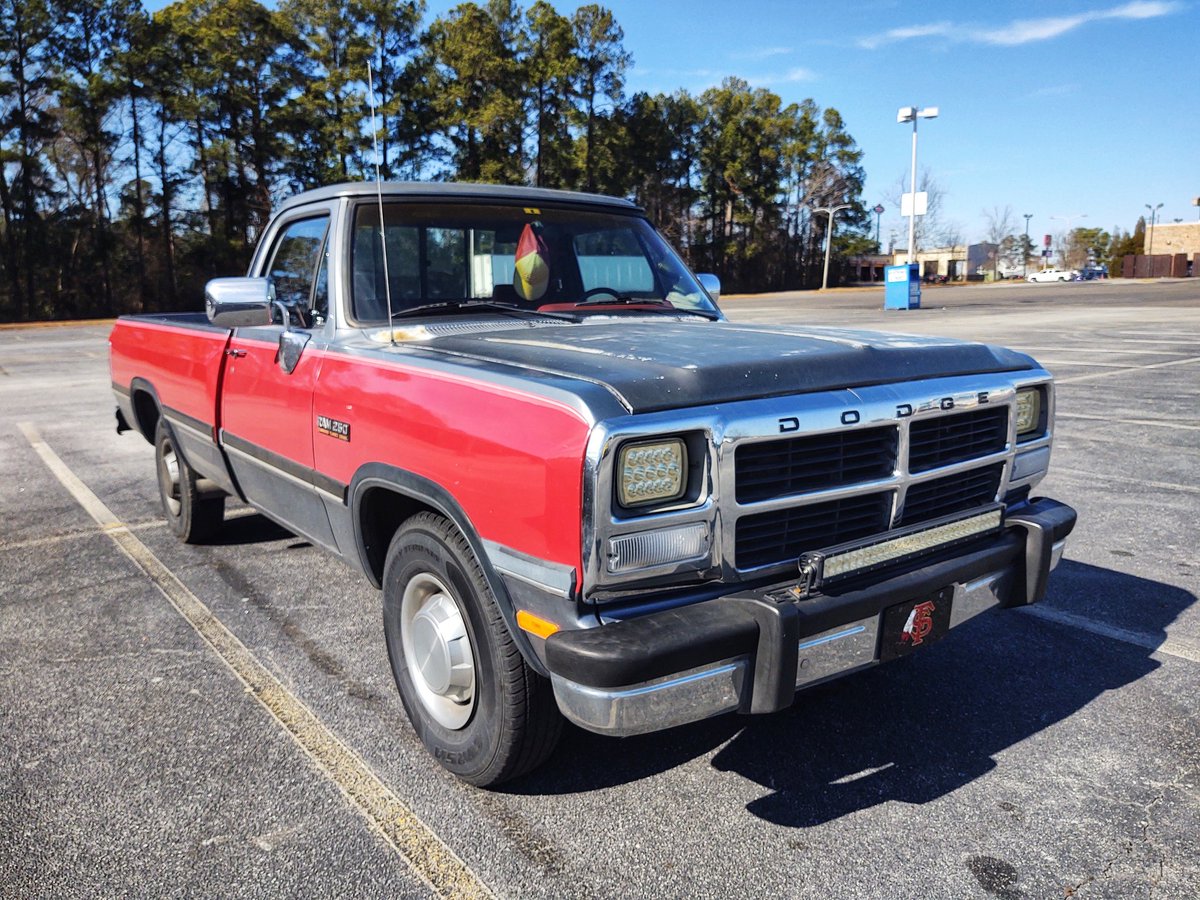 vehicular19's tweet photo. #dodgeram #dodgetruck #ram250 #mopar #ramtruck #augustaga https://t.co/ritmc6wV7p