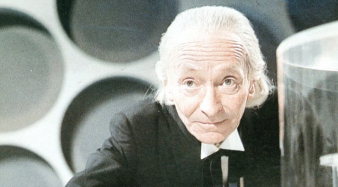 There is  #DoctorWHo fan-canon (Pre-Revival, Pre-Chibnall) that I really liked.One is that Hartnell’s Doctor (i.e. all Time Lords) have a single heart in their born bodies and develop second heart after first regeneration.  #DoctorWHo