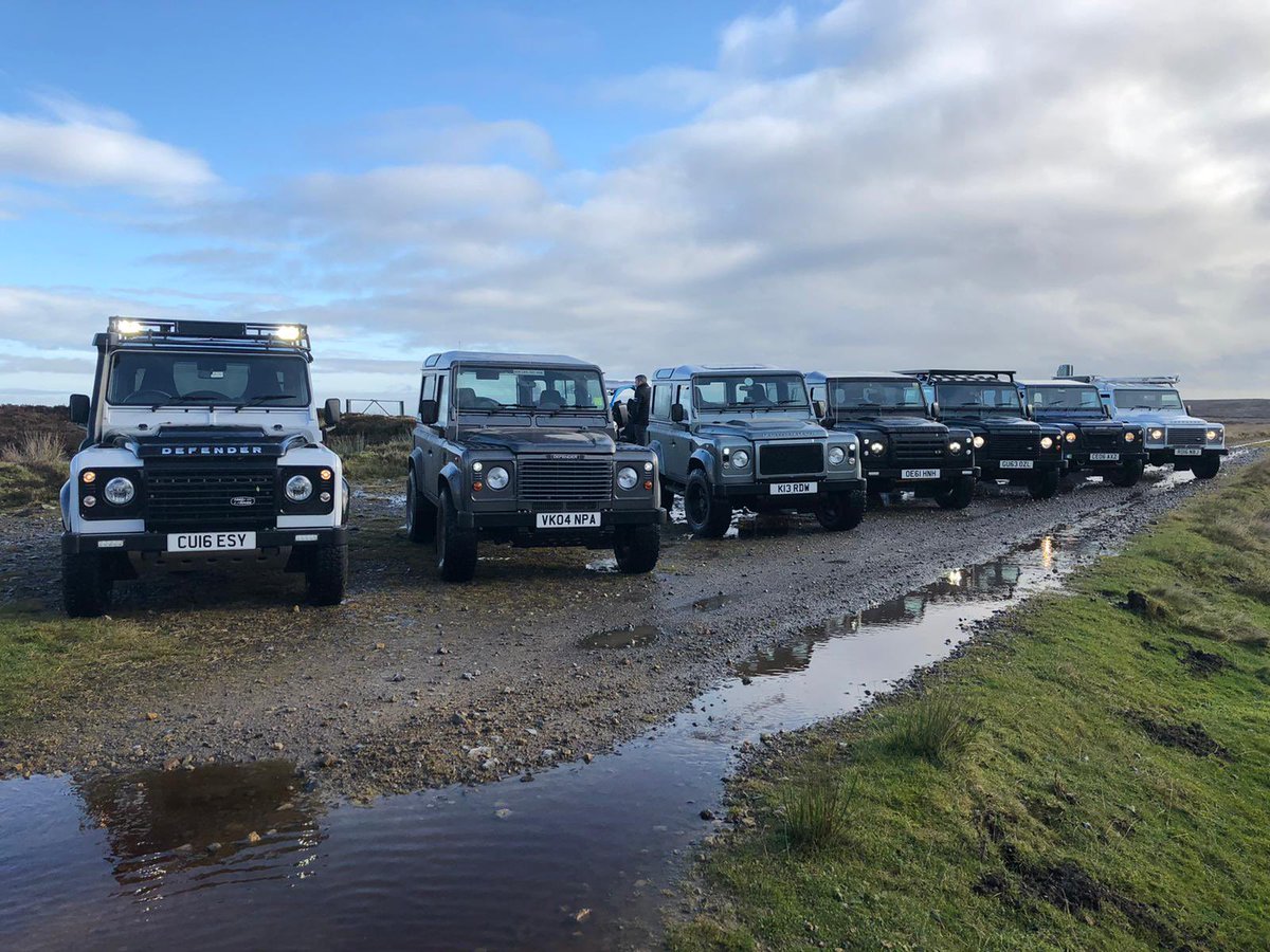 A shot of our day out in 2019. Happy times! #landrover #yorkshire #lrmotors