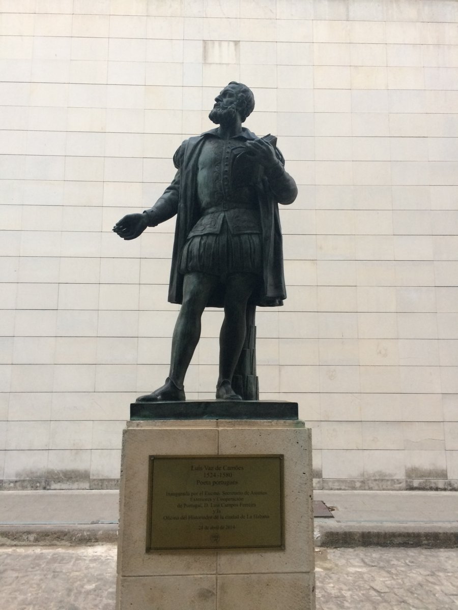 In "Scorn not the Sonnet," Wordsworth praises the "Soul-animating strains" which the form allowed Milton. In "Nuns Fret Not at Their Convent’s Narrow Room," Wordsworth argues that the sonnet form is not "stiff" (per the critic), or a prison, but freeing.