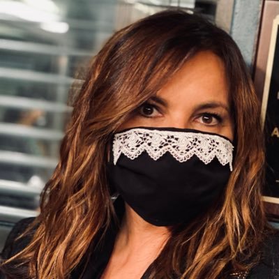 jjstoneFM's tweet photo. Happy 57th Officer Benson π₯³π #MariskaHargitay #SVU #celebBDAYsuits
https://t.co/ZGXMzQEmwB https://t.co/6WDadd8hIK